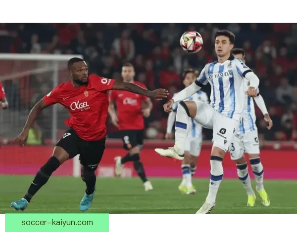 塞维利亚边路进攻表现稳健，持续增强球队竞争力