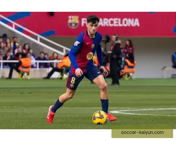 佩德里在巴萨出场达到新里程碑，状态持续提升备受关注