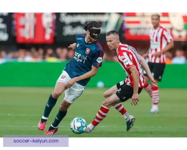 海伦芬主帅风格备受关注，球队表现持续提升引发期待